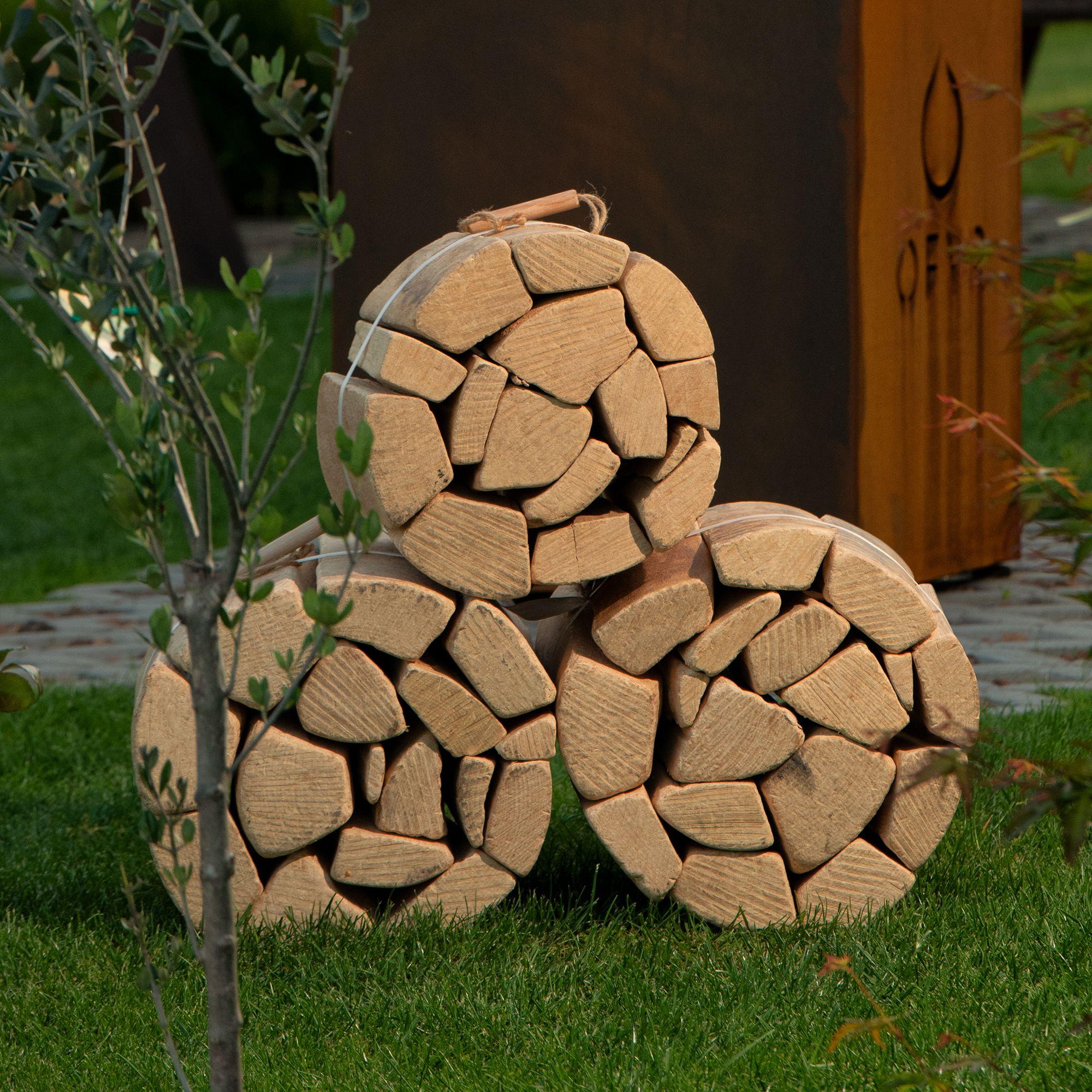 kaminholz-roll-outdoor-square.jpg